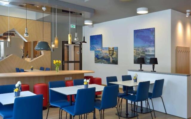 B&B HOTEL Stuttgart-Airport/Messe