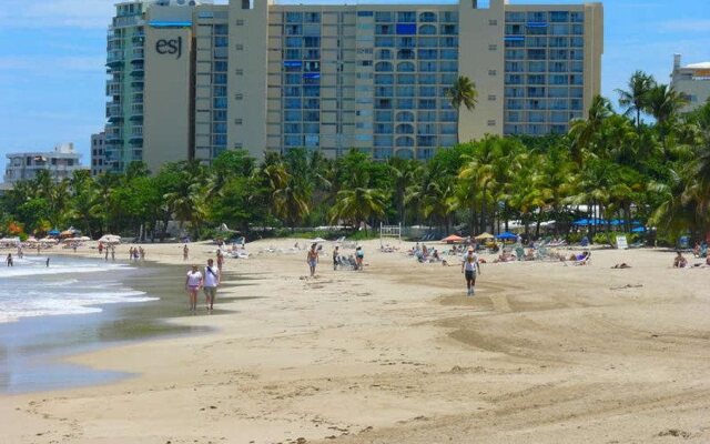 Borinquen Beach Inn