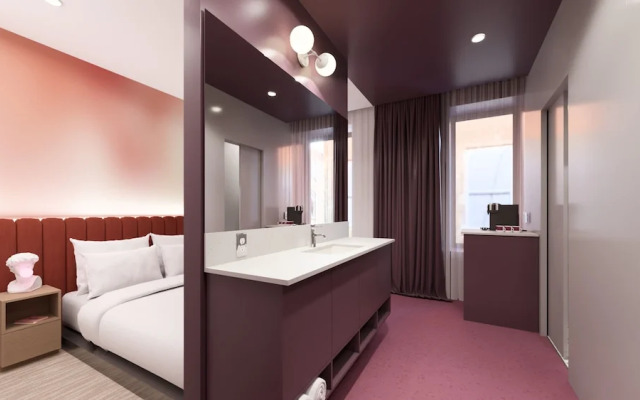 Rose Hôtel Invisible