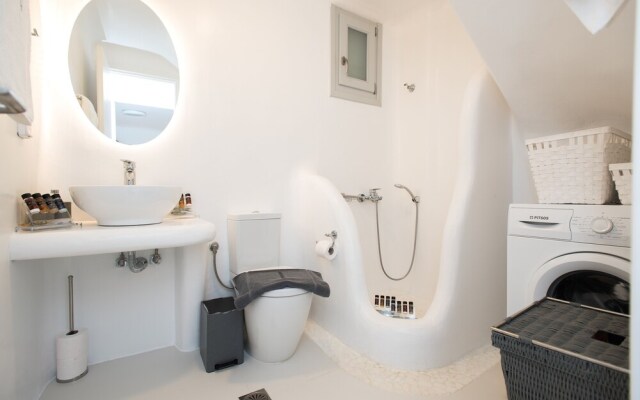 3-bed Villa in Mykonos With Private Pool