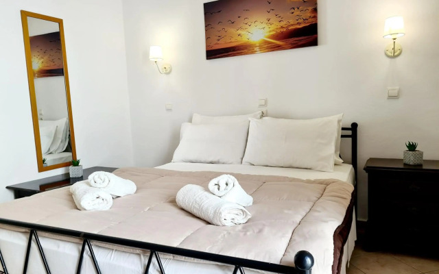 Avra Rooms