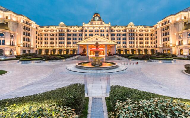 Qianjiang Junting Hotel, Haining