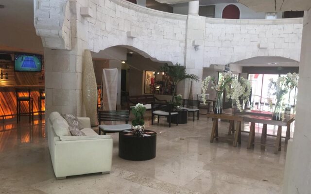 Adhara Hacienda Cancun