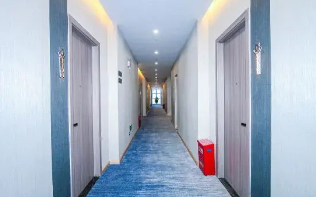 Magnotel Hotel (Dongguan Fenggang Town Yongsheng Street Walmart)