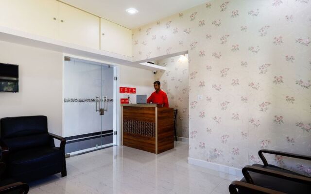 OYO 62647 Hotel Suites 9