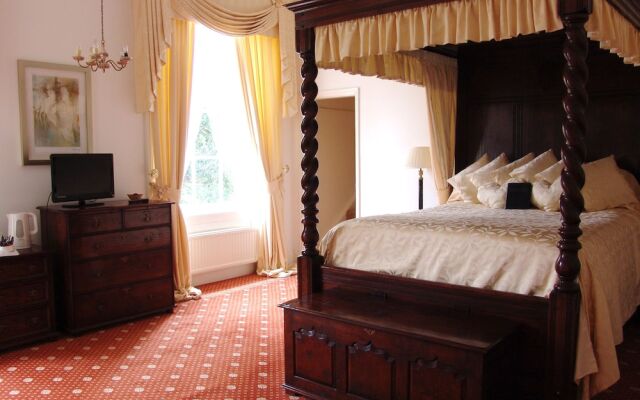 Caistor Hall Hotel