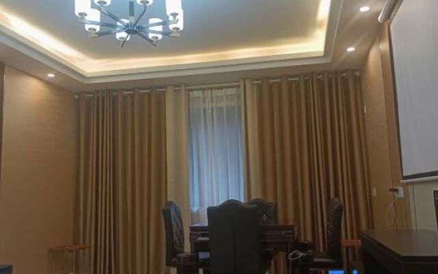 Stone Pill Taoyuan Theme Hotel