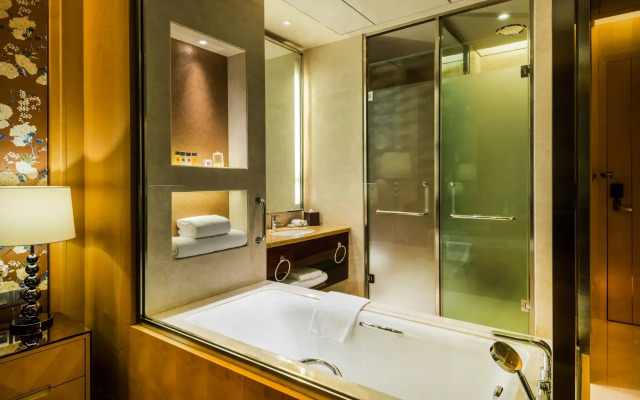 Crowne Plaza Xiangyang