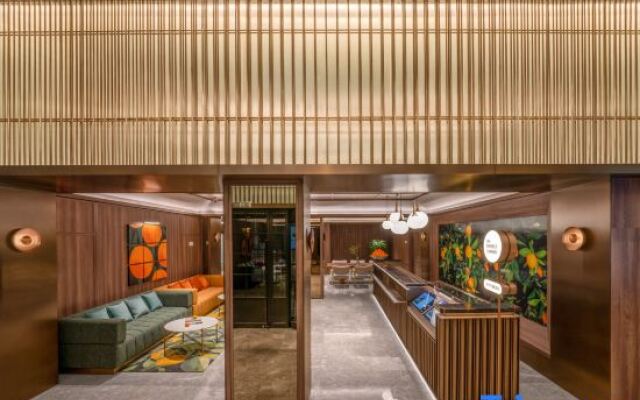 Orange Hotel (Beijing Tiananmen Dashilan Branch)