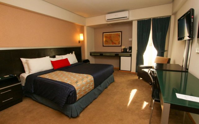 Hotel Colon Plaza Business Class