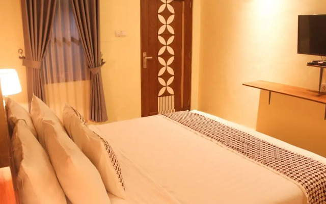 Anang Bed & Breakfast Syariah by Ndalem Beong