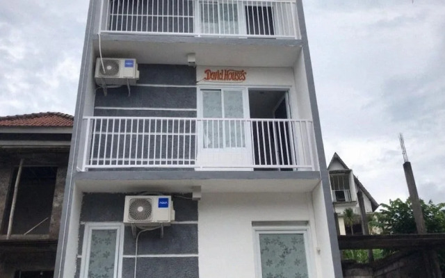 David Houses
