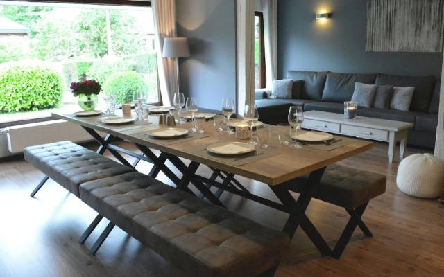 Luxurious Holiday Home in Hamoir With Terrace