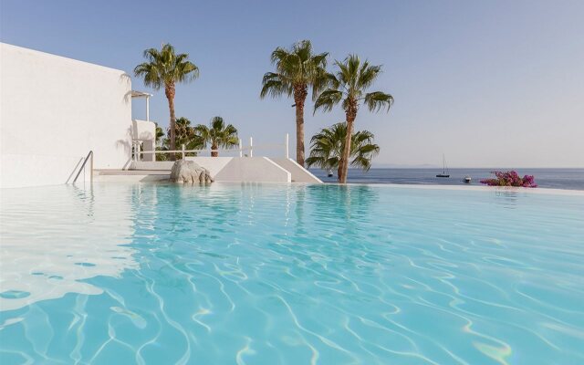 Mykonos Blu Grecotel Boutique Resort