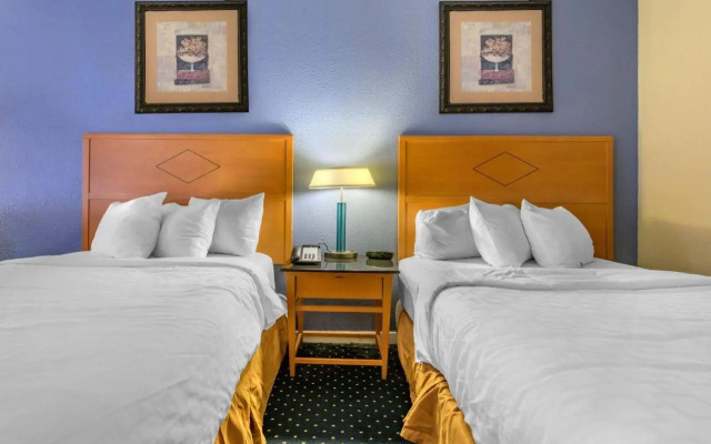 Quality Inn Lebanon Valley
