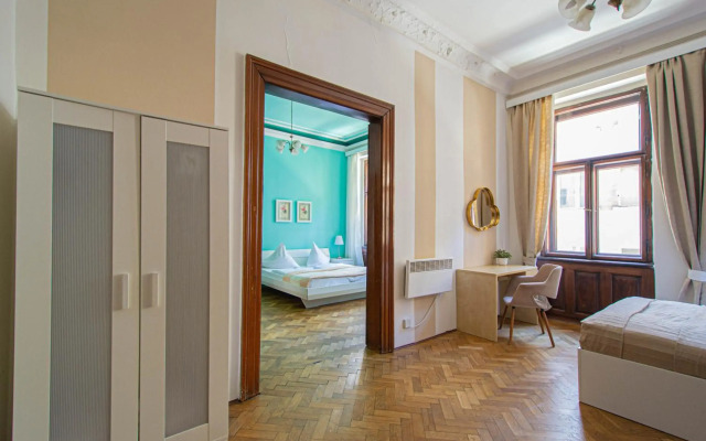 For celebrations spacious 3BDR apartment with balcony