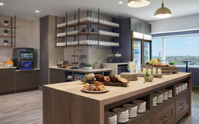 Delta Hotels by Marriott Saskatoon Downtown