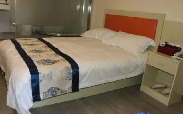 OYO Mushi Hotel (Zhenjiang Babai Ban Suning Square)