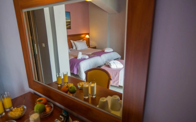Mirabel Hotel