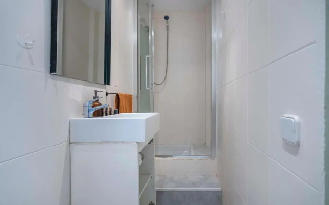Elegant 4 bedrooms 3 bathrooms Catalan home