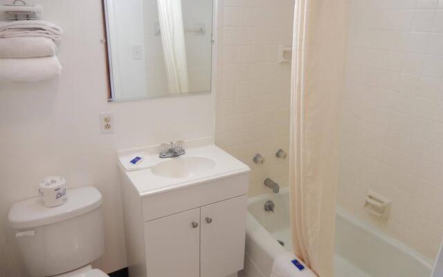 Motel 6 Frackville, PA