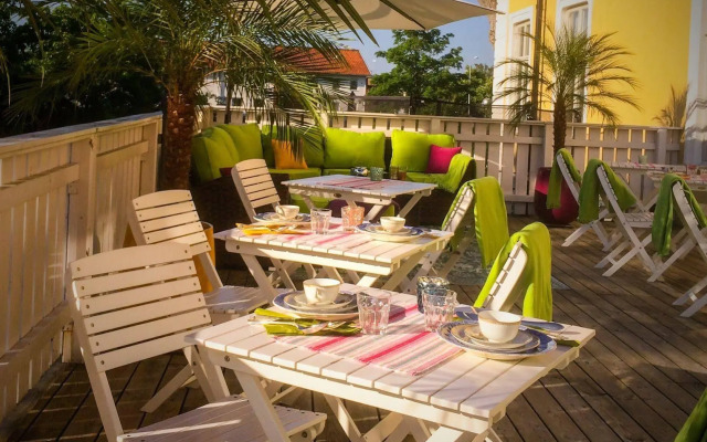 Annas Hotell