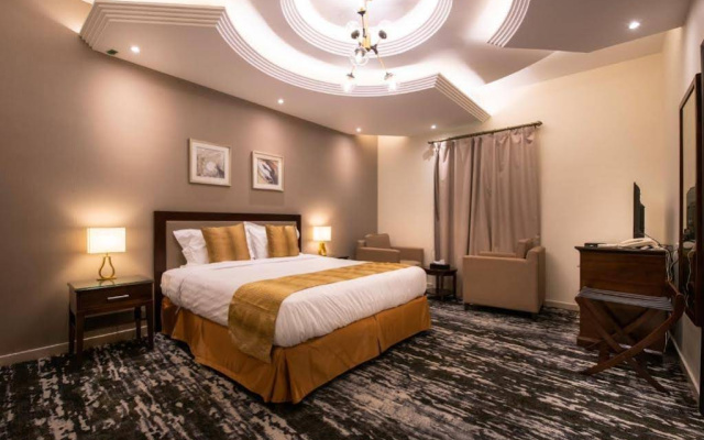 Golden Rose Hotel