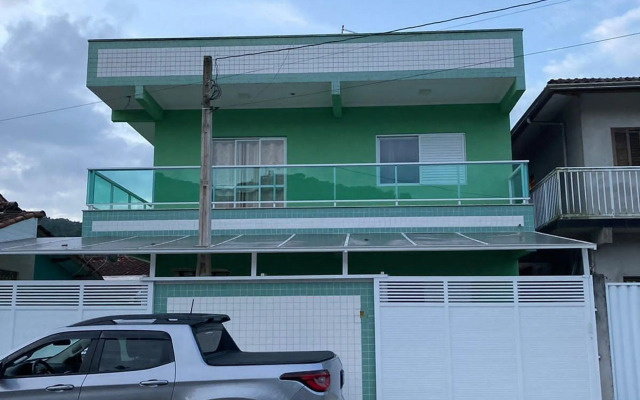 Casa de Temporada  Conforto para Até 10 Pessoas