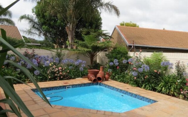 Touraco Guesthouse
