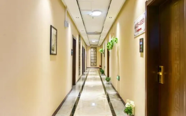 Pebble Motel (Taiyuan South Railway Station Shanxi University)
