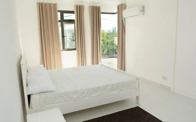 4 Bedroom Private Villa Villa La Tourelle