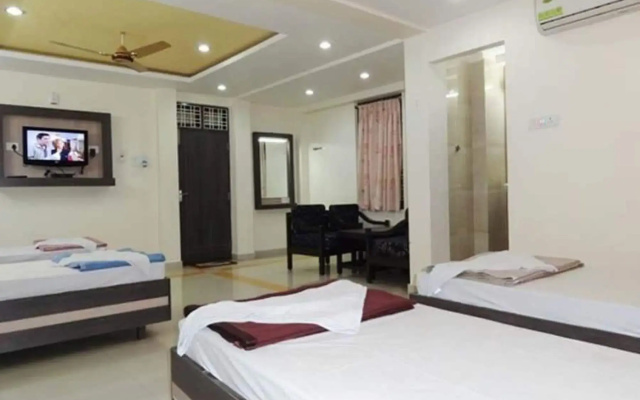 Hotel Pankaj Palace