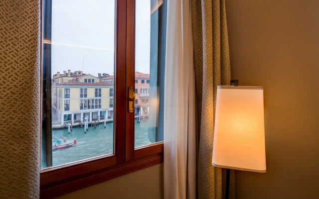 Continental Venice Hotel