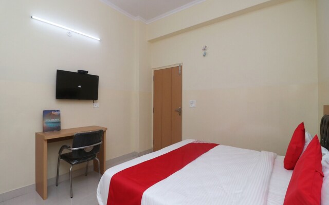 Hotel Crosswind By OYO Rooms