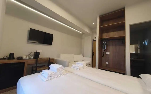 Up Hill Unique Boutique Hotel