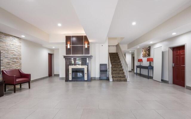 Red Roof Inn PLUS+ & Suites Birmingham - Bessemer