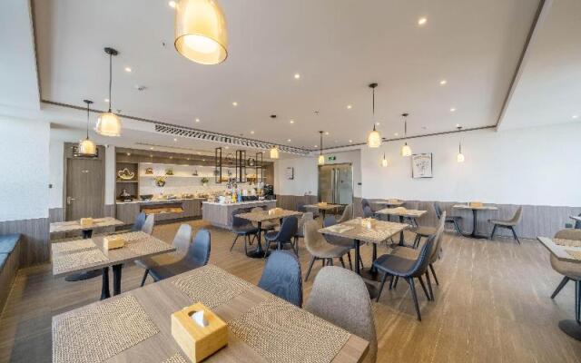 Hanting Hotel Haiyan Development Zone Bei'an Plaza