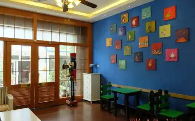 Yangshuo Sloth Coffee Guesthouse