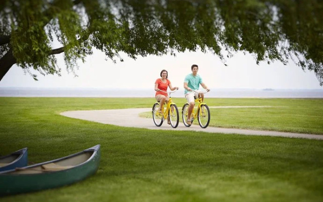 Economic Trade Hotel