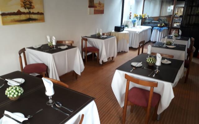 HL Hotel Low Cost