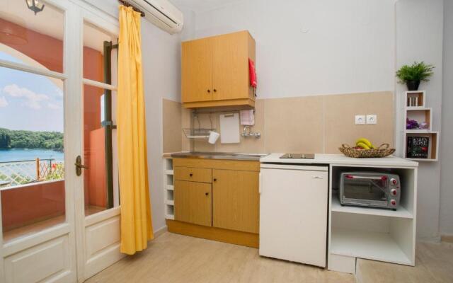 Votsalo Kalami Apartments