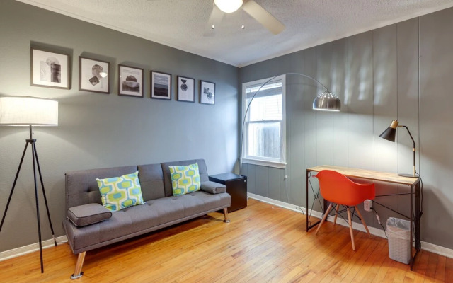 Near Beach & Attractions: Home in Galveston!