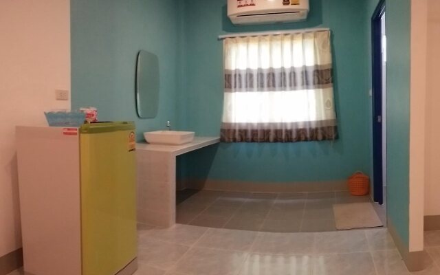 Blue Hip Apartment Nakhon Sri