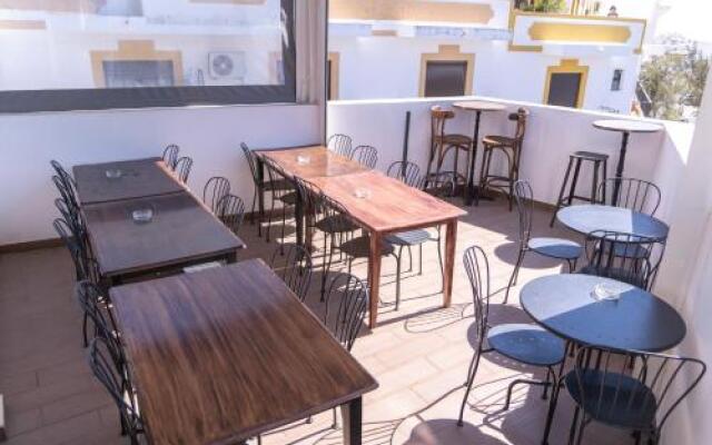 Ocean Oasis Hostel