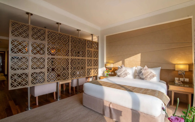 Golden Tulip Dammam Corniche Hotel