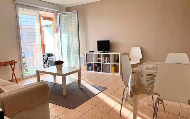 Appartement Mèze, 2 pièces, 4 personnes - FR-1-604-18