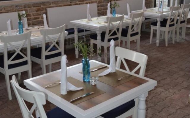 Pansion & Apartments Sidro