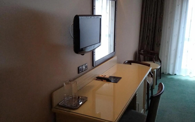 Hotel Rapsodia City Center