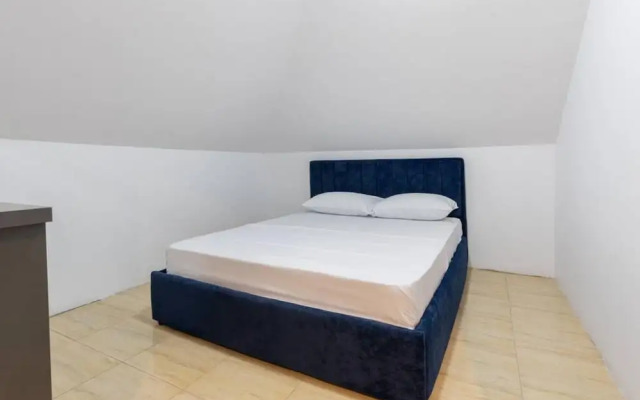 The Lake House 2 in Shkod r