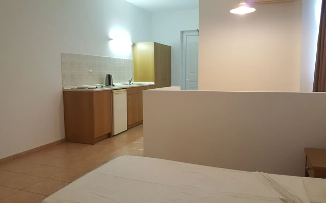 Pefkos Blue Hotel
